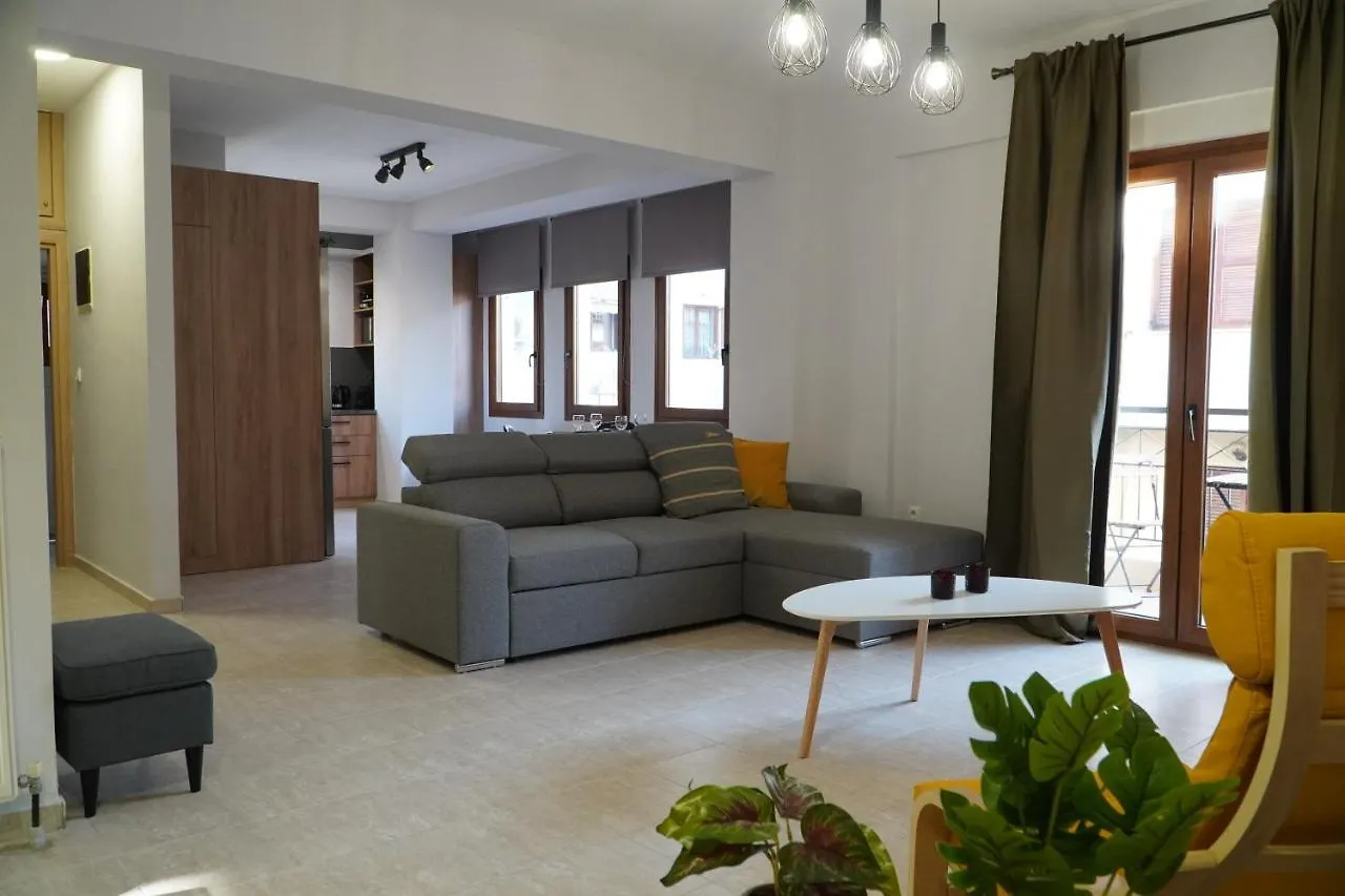 Modern Apartment In Οld Τown Thessaloníki